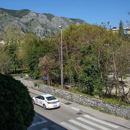 Apartman Dijana Kotor Exterior foto